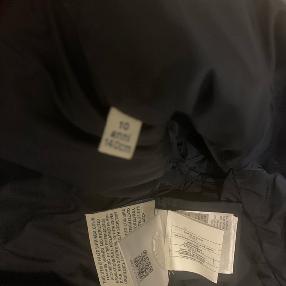 Girls Moncler coat - Picture 9 of 11